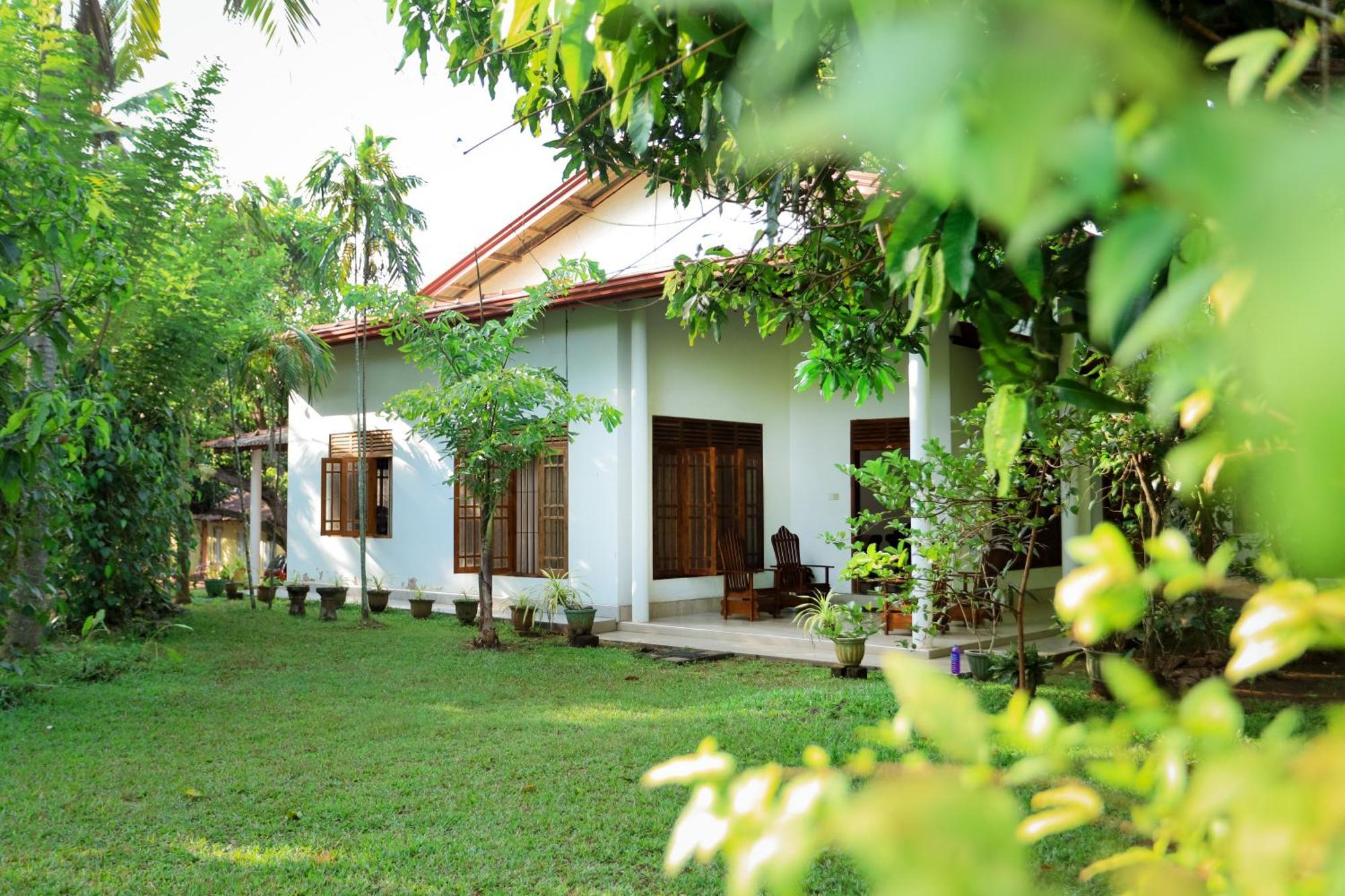 Serene Home Stay Udawalawe Eksteriør bilde