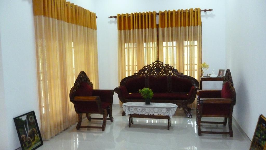 Serene Home Stay Udawalawe Eksteriør bilde