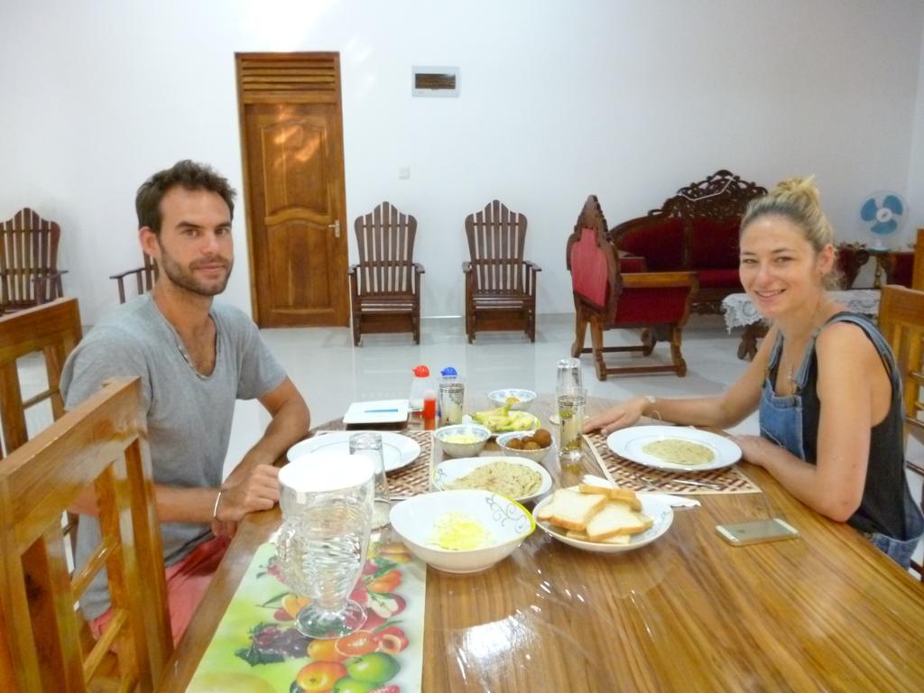 Serene Home Stay Udawalawe Eksteriør bilde